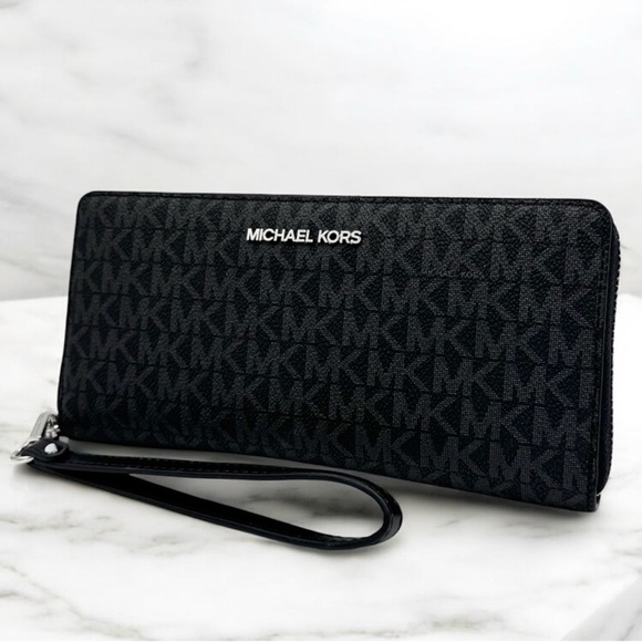 Michael Kors Large Continental Wallet Wristlet Black Signature - Picture 1 of 8